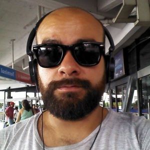 Meet your Posher, Carlos